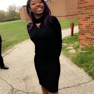 Meet your Posher, Brittni